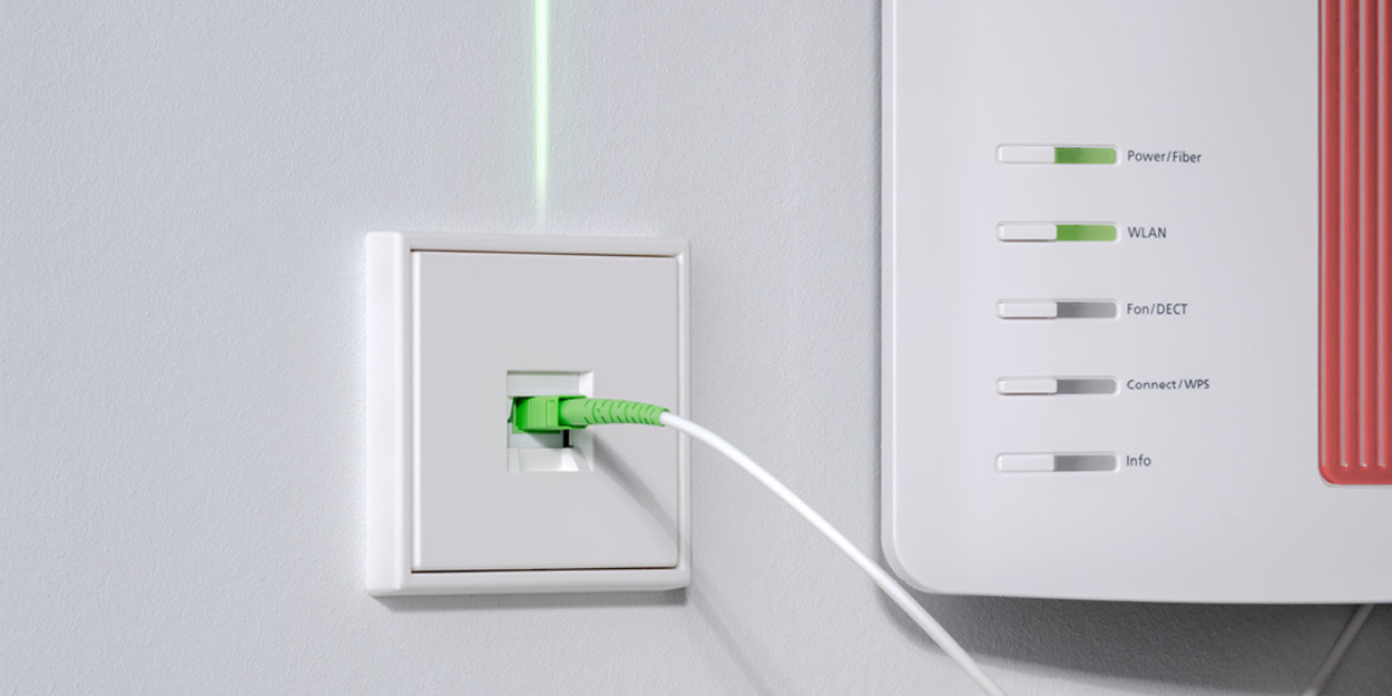 Die neuen Glasfaser-Anschlussdosen bei Electronic & Light - David Schmidt in Niedergörsdorf